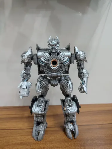 Transformers Studio Series Galvatron AOE