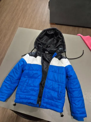 Jaqueta infantil tamanho 2