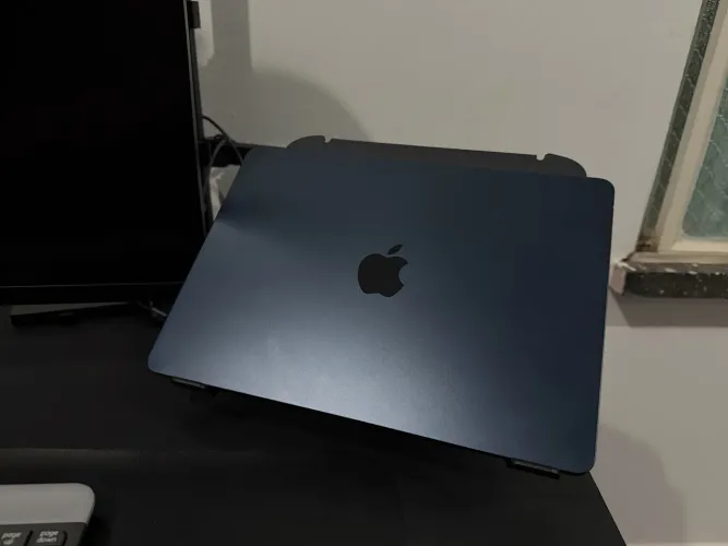 MacBook Air M4 2025