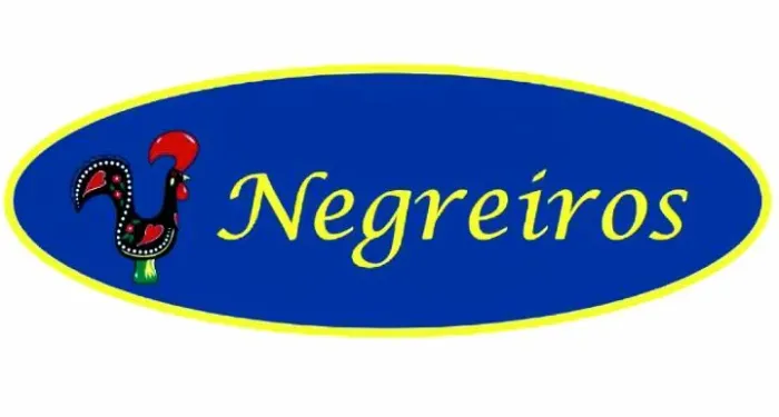 Atendente/ garçonete