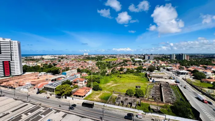 Apartamento Mobiliado com 2 Quartos em Andar Alto à venda no Residencial Alicante