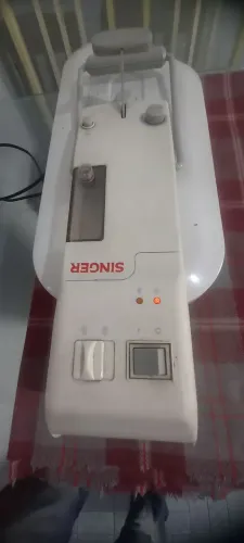 Máquina/ prancha de passar roupa