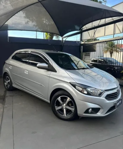 Chevrolet Onix Hatch LTZ 1.4 8V Flex Mec. 4P 2019