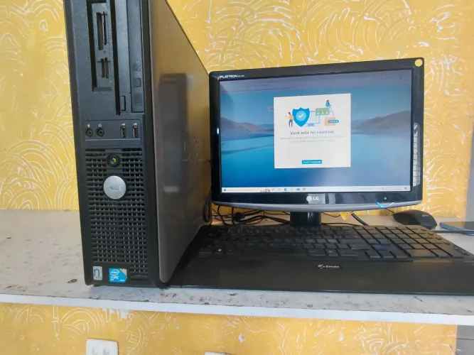 OFERTA DE COMPUTADOR COMPLETO POR APENAS R$ 380,00