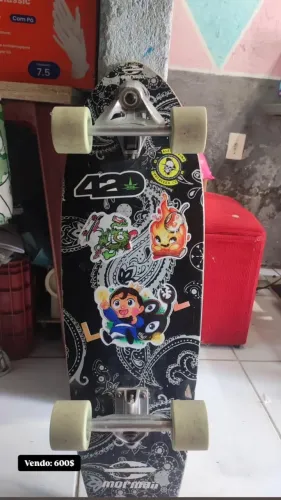 Skate simulador de surf