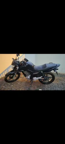 Honda fan 160 único dono moto boa pra tudo