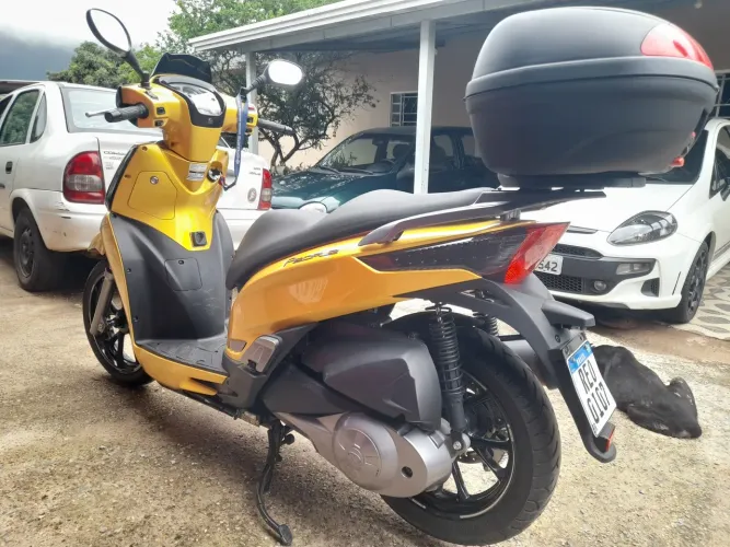 Vendo Kimco People Gti300 com apenas 3 mil km rodados