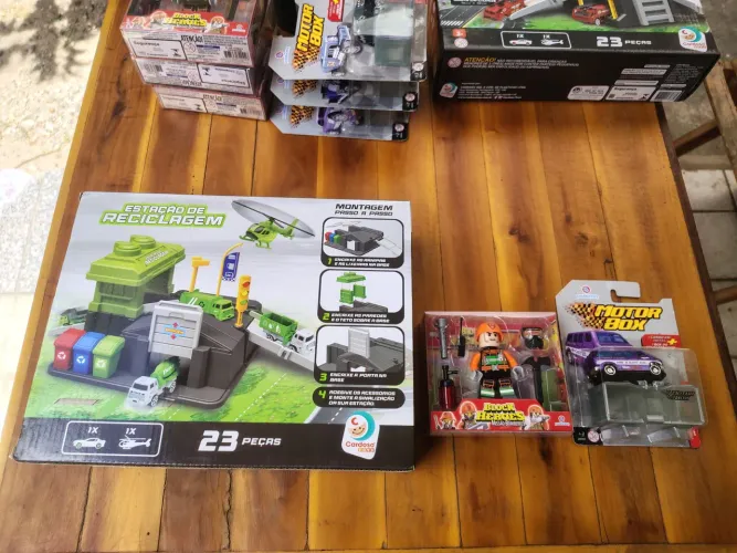 Brinquedos novos - kits Promoção 