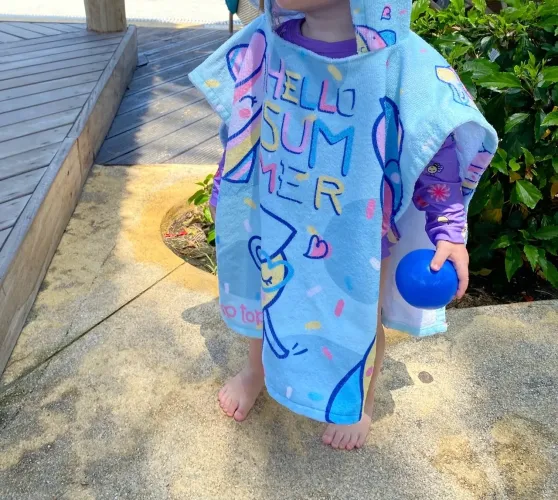 Poncho / toalha de banho piscina e praia