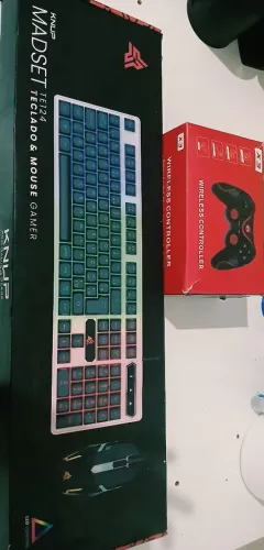Teclado + mouse + gamepad