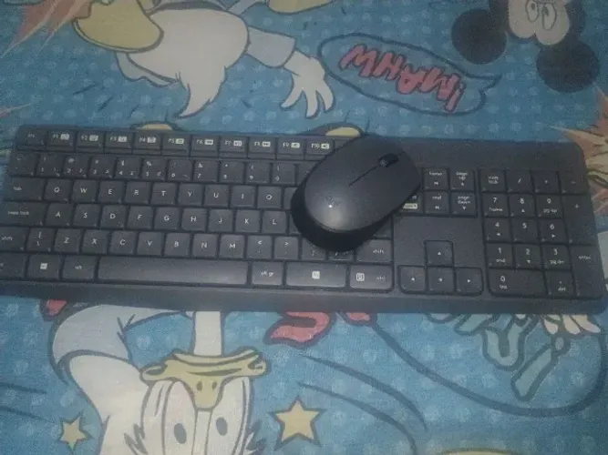 ? KIT LOGITECH MK235 SEM FIO ?