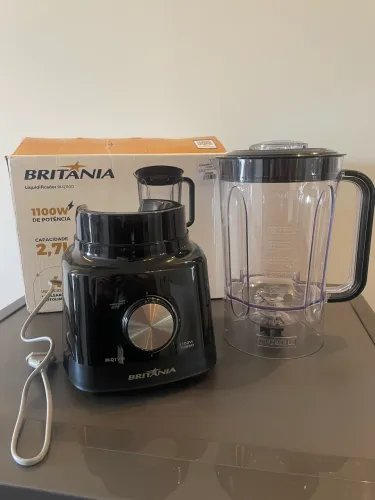 Liquidificador Britânia BLQ1100W PT 127V