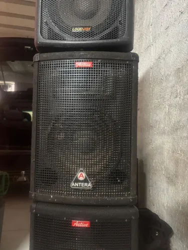 ?Kit Som Profissional: 2 Caixas Antera CP 12.1A + 1 Caixa Loudvox Ativa