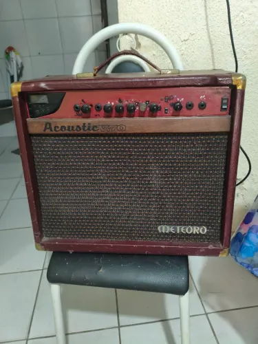 Cubo Meteoro para Violão,Guitarra,Baixo etc...