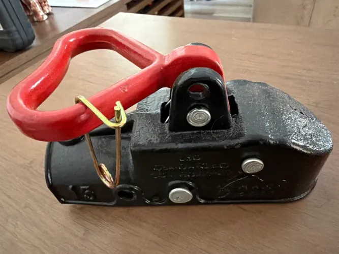 Munheca reboque 2.500kg Karmann Ghia com NF - R$100
