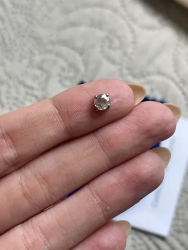 Diamante de 0,43CT - 43 pontos e caixa em ouro branco