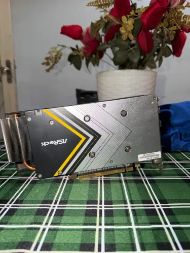 Placa de video Rx 5600xt