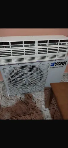 Ar-condicionado 12 mil btus