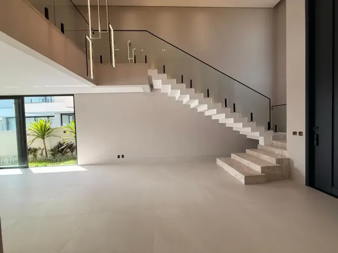 Sobrado de Alto Padrão no Florais dos Lagos, Cuiabá codigo: 347806