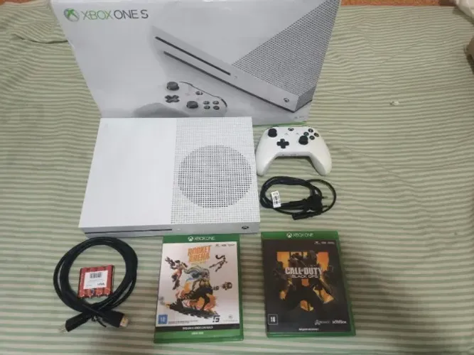 Microsoft Xbox One S 1TB + 1Controle + 150 Jogos De brinde !!
