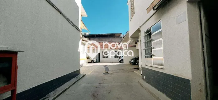 São Cristóvão | Prédio Comercial