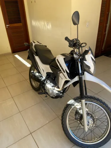 Bros 160