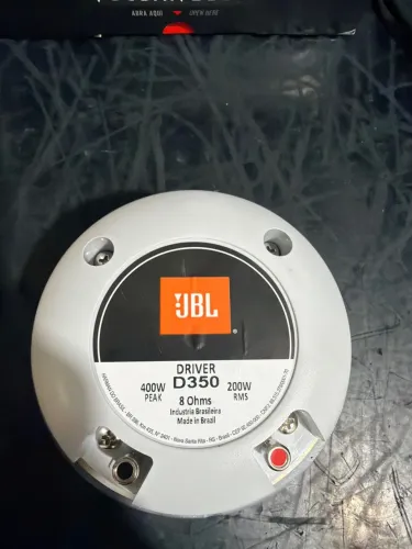 Driver JBL D350 pancadão, usada apenas um mês.