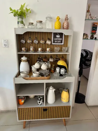ARMÁRIO CANTINHO DE CAFÉ