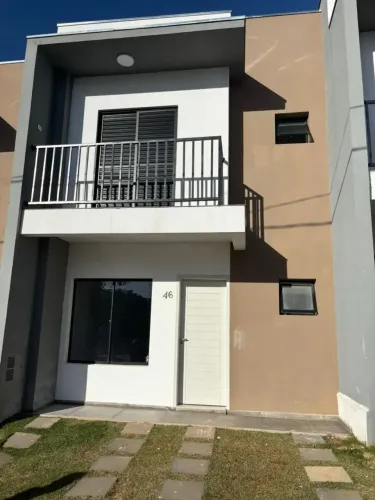 Sobrado Novo em Condomínio Fechado  São Roque/SP