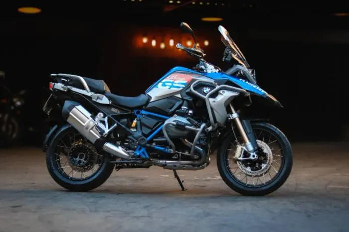 BMW R 1200 cc