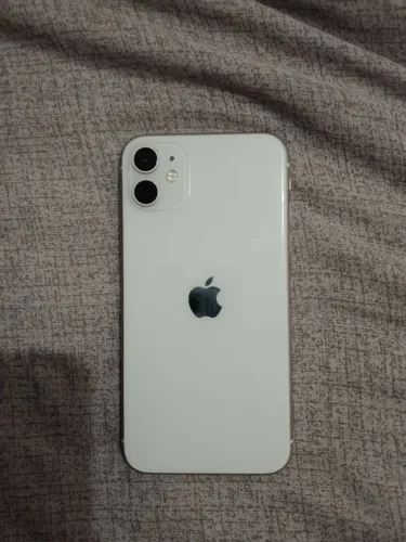 iPhone 11 128GB Branco | Original | Face ID OK | 71% Bateria