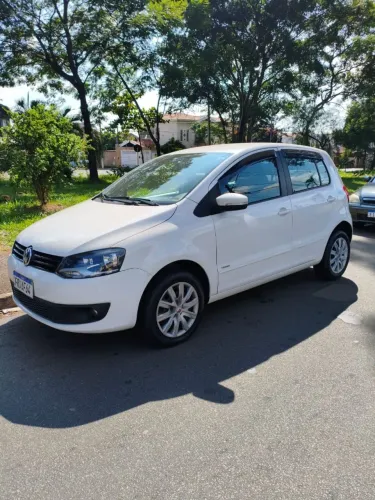 Volkswagen Fox 1.6 MI Total Flex 8V 5P 2014