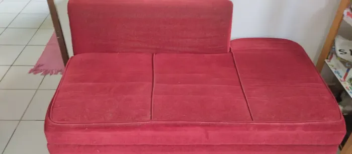 Sofá vermelho