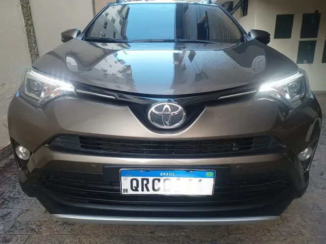 Toyota RAV4 2.0 Top 4X2 16V Aut. 2018