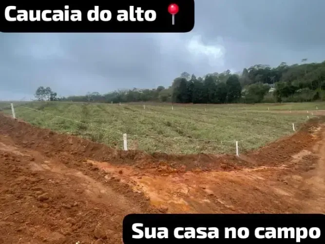 Imóvel para venda tem 500 metros quadrados em Jardim Disneylandia - Ibiúna - SP