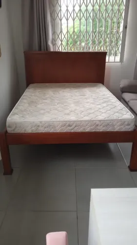 Cama de gramado com colchão