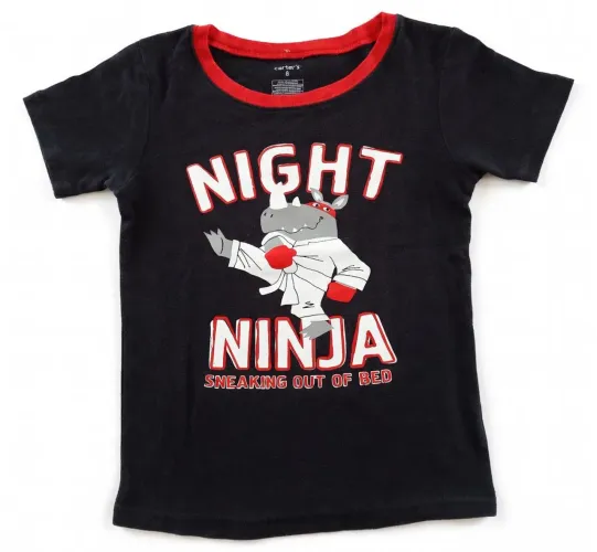 Camiseta Infantil Carter's "Night Ninja" - Preta com Gola Vermelha