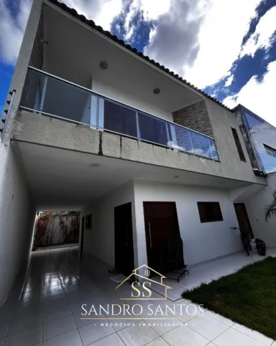 Casa em Santa Rita, 4 quartos
