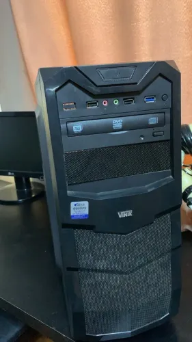 PC Gamer i5-7400 + RX 570 4GB + 16GB RAM + SSD + HD 1TB
