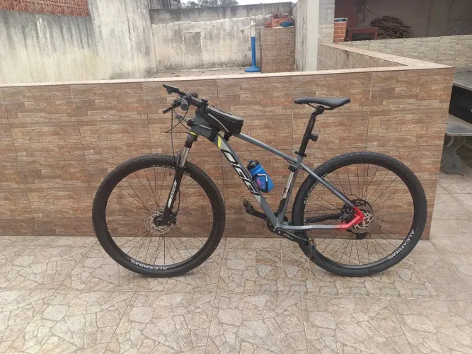 Bicicleta OGGI 7.0 tamanho 17