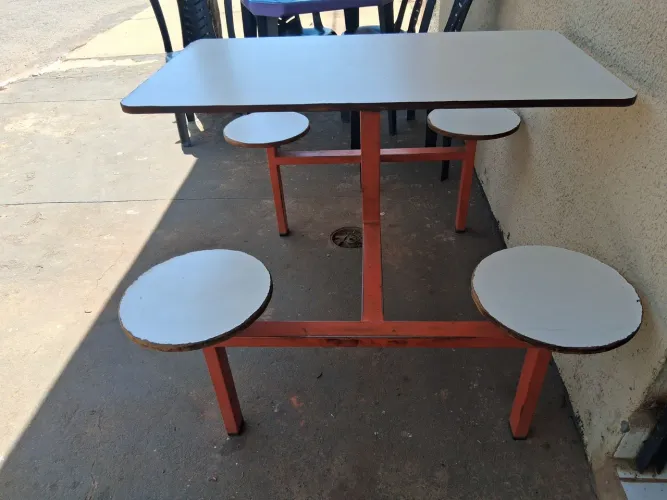 3 jogos de mesa 
