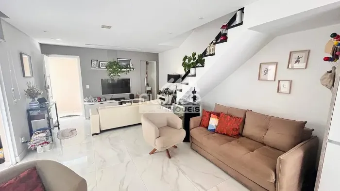 Casa Isolada à Venda Granja Viana - 118m² - Condomínio Modernitá I - LINDA !!!!