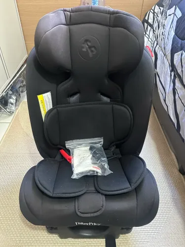 Cadeirinha de carro infantil