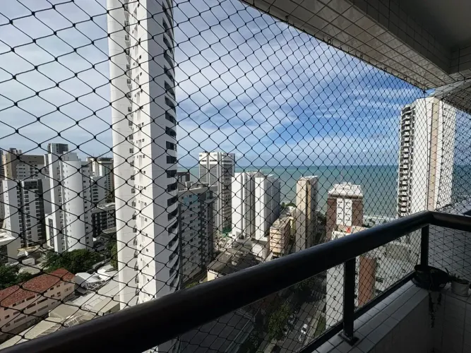VIsta Mar, 18 andar, 157m2 util, 4 qts 2 sts, 2 vgs, lazer, 3 elevadores, 120m Mar, nasce