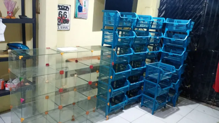 Balcão de vidro 24 cesta de armazenamento 