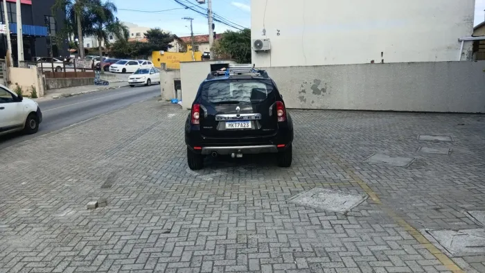 Renault Duster Dynamique 2.0 Hi-flex 16V Aut. 2013