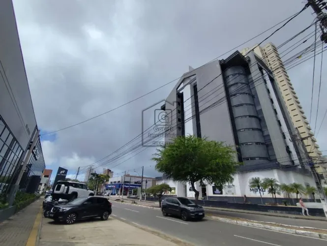 Sala comercial para alugar em Lagoa Seca no Trade Center com sala de espera, lavabo e vaga