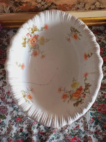 Bacia de porcelana inglesa antiga com restauros veja fotos 47x37x13