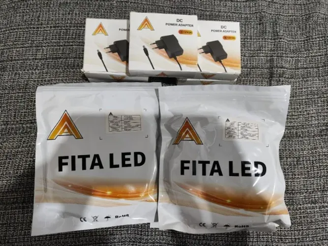 Fita LED RGB 3528 Rolo 10m 600led IP65 Controle Remoto e Fonte