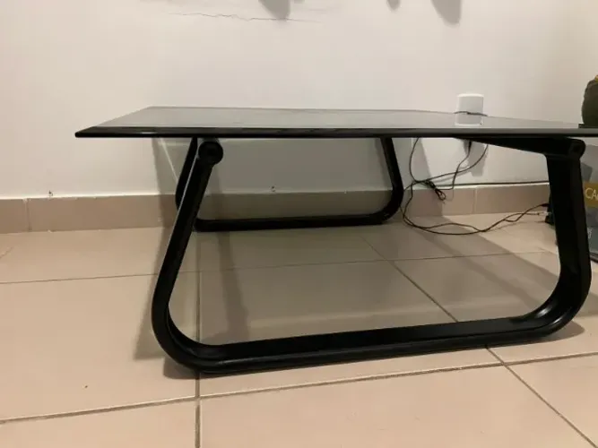 Mesa de centro de vidro 